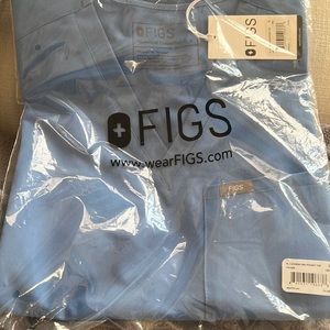 Catarina scrub top ceil color